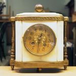 223 3095 TABLE CLOCK